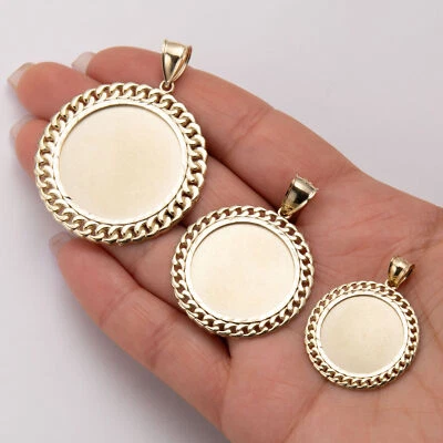 Pingente de memória SÓLIDO 10K com elos curvos moldura medalhão ouro amarelo - Imagem 1 de 4