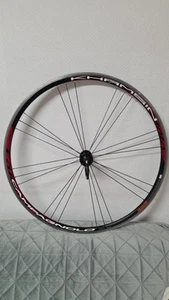 Fast Neu Campagnolo KHAMSIN Rennrad Vorderrad. 700C. Clincher. - Bild 1 von 6