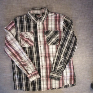 True Religion XL Utility Black/white/grey plaid top-stitched accents. Front pkts - Picture 1 of 12