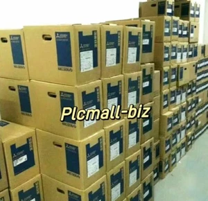 HC-RFS353BK Servomotore AC HC-RFS353BK HC-RFS353BK HC-RFS353BK HC-RFS353BK - Foto 1 di 4