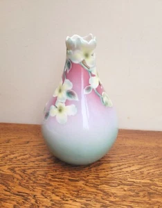 Jarrón de porcelana Franz XP1812 en forma de pera madera de perro malva lila - Imagen 1 de 6