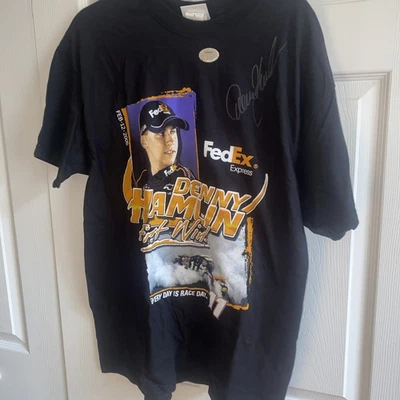 Camisa Vintage Denny Hamlin Fedex Express 11 Grande Primeira Vitória, Assinada - Imagem 1 de 4