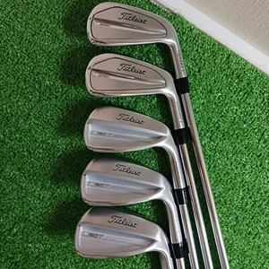 Titleist T200 & T150 Iron Set 5pcs 6-Pw Flex S Stiff Dynamic Gold 95 S200 - Picture 1 of 10