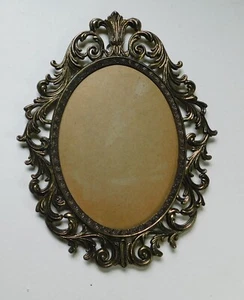 Vintage Oval Ornate Victorian Style Metal Frame Holds 9.25" x 7" - Picture 1 of 2