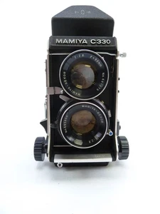 Mamiya C330 Camera Outfit with 80MM f2.8 Blue Dot Lens and Prism Finder - Picture 1 of 9