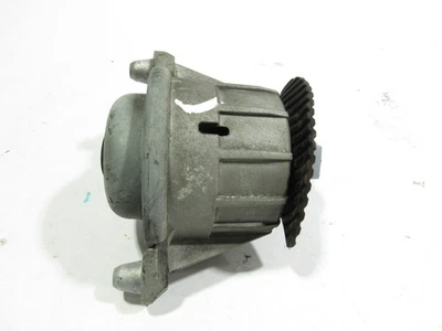 13-19 Mercedes SL550 R231 2013 4,6 L TRACCIÓN TRASERA motor derecho soporte montaje; Foto 1 de 4