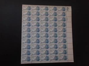 Scott 2041, 20 cent, Brooklyn Bridge, Sheet - Picture 1 of 2