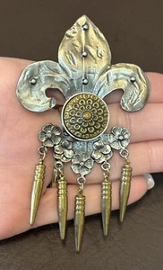 HUGE Signed ROBERT ROSE Vintage Silver Tone Brass Fleur De Lis Flower Brooch Pin - Picture 1 of 9
