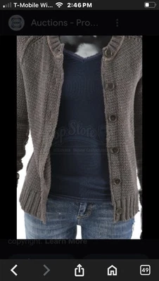 Cárdigan Bella Swan Inhabit gris antiguo L  Foto 1 de 4