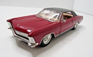 Maisto 1965 Buick Riviera Gran Sport Diecast Car  Rag Top 1:26 Scale #MC1-2 - Picture 1 of 11