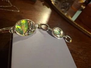 KONVOLUT 2 ARMREIF ARMBÄNDER, ABALONE INTARSIERTE STEIN BLUME, AVON, VINTAGE - Bild 1 von 8