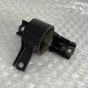 Supporto motore destro per Mitsubishi ASX GA8W 2.2 DiD - Foto 1 di 11