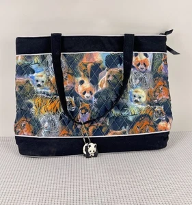 Juego de 3 bolsas de mano acolchadas Bradford Exchange Protect The Wild 2010 Panda Charm - Imagen 1 de 10