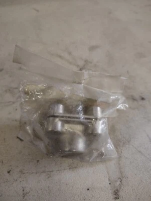 redmax bracket 515642401 - Image 1 of 2