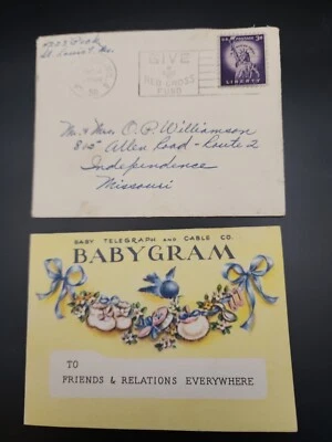 Tarjeta de felicitación vintage 1956 bebé "anunciando" coleccionable Foto 1 de 4