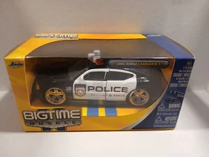 Jada Big Time Muscle 1:32 Scale 2006 DODGE CHARGER R/T POLICE CAR Diecast - Picture 1 of 3