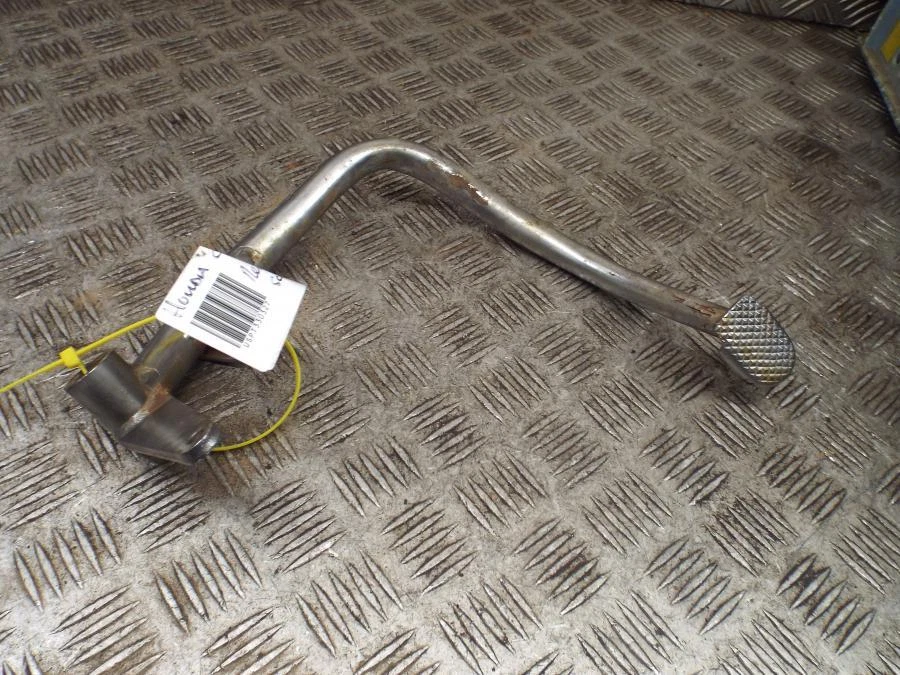 Pedal freno trasero honda cb200t cb200 t 1974-1976 Foto 1 de 4