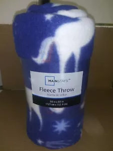 Blue with White Unicorn multi-colored printed fleece throw blanket 50 x 60 - Picture 1 of 5