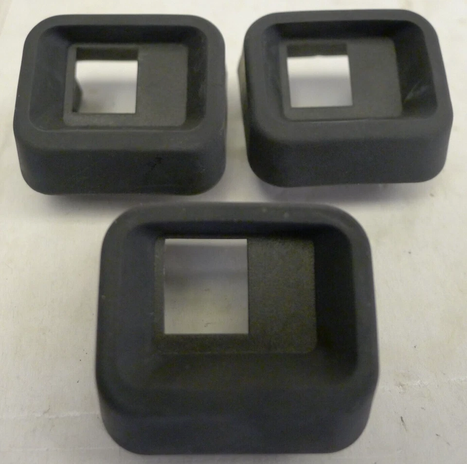 Lote de 3 Cámara Instantánea Polaroid 600 Goma Ocular Visor REEMPLAZO Foto 1 de 4