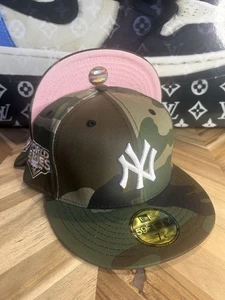 Sombrero New Era Club New York Yankees Color Camuflaje Rosa UV Aplicación Exclusiva 7 3/8 Raro - Imagen 1 de 4