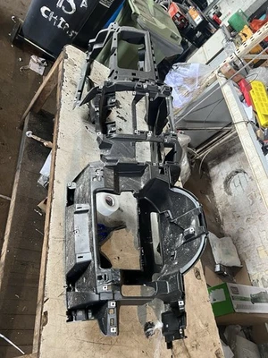 Salpicadero VW Crafter CR30 2008 2,5 TDI Foto 1 de 4