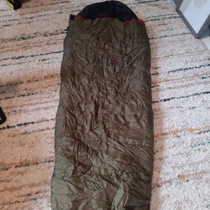 Vintage Slumberjack Aurora Hollofil II 78X28 Mummy Sleeping Bag Green w/Bag GUC - Picture 1 of 8