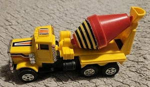 Camion Cemento Giocattolo Miscelatore Lungo 5 Pollici Giallo - Foto 1 di 8