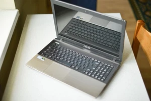 Asus R500VD-SX403H Laptop – Intel Core i7 / 12GB RAM / 250GB SSD – NVIDIAGeForce - Picture 1 of 12