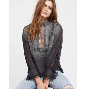 Blusa Free People FP One Witchy Eduardian Crochet Encaje Talla Mediana Ombre Negra - Imagen 1 de 14