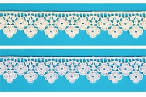 Unotrim 1,25" Elfenbein und Weiß Venedig Vintage Blumen Spitzenborte Meterware - Bild 1 von 3