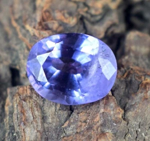 Alessandrite che cambia colore 5,95 ct pietra preziosa ovale naturale sfusa certificata C1382 - Foto 1 di 10