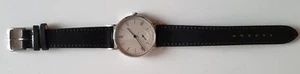 Nomos Glashütte Jubiläumsuhr Ludwig Handaufzug 35mm hergestellt 2022 - Bild 1 von 7