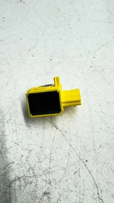 2011-2016 Hyundai Elantra OEM Impact Sensor OEM 95920-3X000 - Image 1 of 4