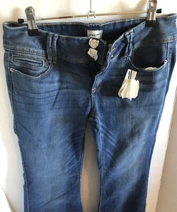 Sneak Peek jeans Size 9 Flare - Picture 1 of 8