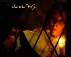 Doctor Who Autograph: VALERIE FYFER (The Visitation) Signed Photo - Picture 1 of 1