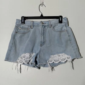 American Eagle Outfitters Shorts Denim Light Mom Lacey Ripped Sz 8 Women's - Picture 1 of 6