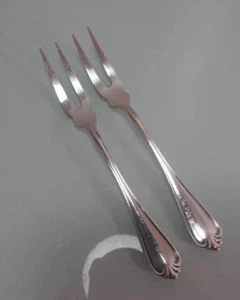 2 forchette per affettatura Martin Model 515 argentate 2 forchette per affettati - Foto 1 di 2