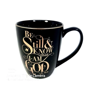 Sei still und wisse, dass ich Gott bin Psalm 46:10 KAFFEETASSE schwarz mit Goldrand NEU - Bild 1 von 5