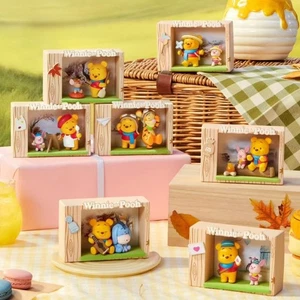 MINISO Winnie the Pooh Autumn Outdoor Fun Series Blind Box Confirmed Figur Toy! - Bild 1 von 23