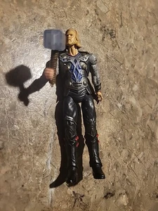 Hasbro 2010 Marvel Universe Movie Lightning Clash Thor Mjolnir 3,75" Figur - Bild 1 von 5