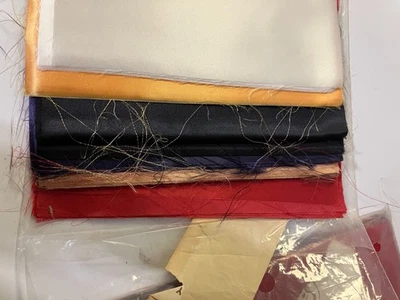 3 包复古缎面方形乙烷人造丝 7 1/2 x 7 1/2 — 第 1/3 张图片