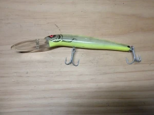 SHOWS WEAR Vintage Bomber Long A 6" Yellow Body 1.4oz Rattling Crank Bait - Bild 1 von 14