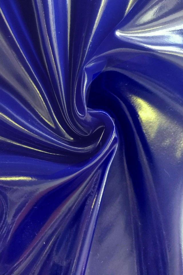 PVC Folie Meterware Lackoptik Spielwiese zu PVC Bettlaken Windelhose  - Bild 1 von 1