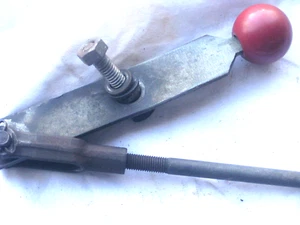 Barra di controllo gruppo cambio spazzaneve Lawnmaster Sno-Commander modello 2-601 - Foto 1 di 4