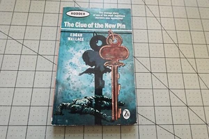 THE CLUE OF THE NEW PIN BY EDGAR WALLACE 1962 VINTAGE HODDER UK PULP CRIME PB - Bild 1 von 3