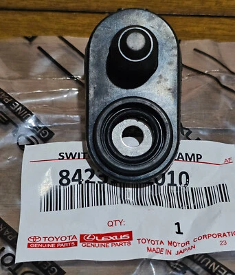 TOYOTA RUSH TERIOS AVANZA WIGO LITE/TOWNACE  COURTESY LAMP SWITCH DOOR ASSY NEW - Image 1 of 4