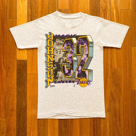 VINTAGE 1991 MAGIC JOHNSON LOS ANGELES LAKERS NBA SALEM PLAYER T-SHIRT S-5XL Cover