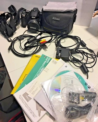 Cámara digital Nikon COOLPIX P520 ESTUCHE CABLES DISCOS EXCELENTE ESTADO USADO UNA VEZ Foto 1 de 4
