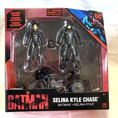 The Batman Playset Selina Kyle Chase Movie 2 Action Figure DC Motorcycle 2021 - Image 1 of 4