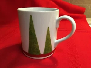 STUDIO NOVA Joyeux Noel Christmas Coffee Mug, excellent shape, no chips/cracks - Picture 1 of 4